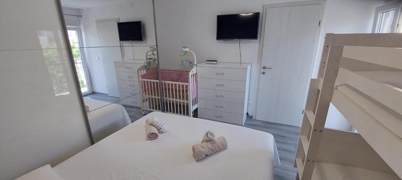 Appartement Ani à Split Extérieur photo